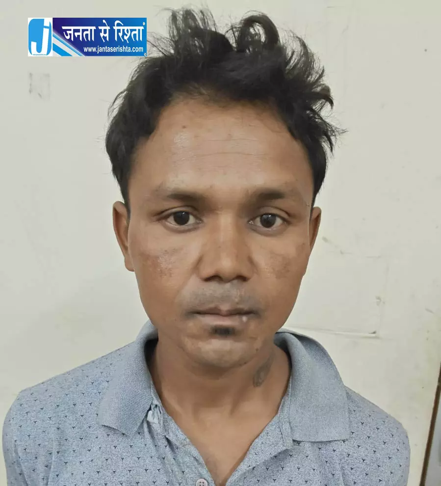 गोलबाजार से एक्टिवा वाहन चोरी करने वाला आरोपी गिरफ्तार