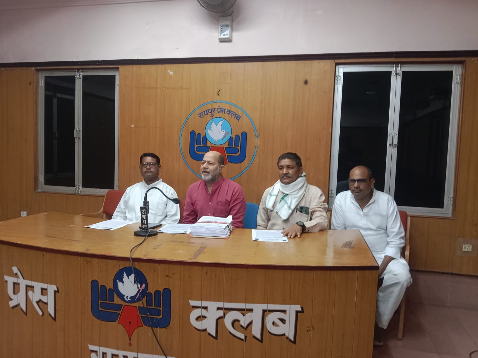 छत्तीसगढ़ में डकैती, शोषक मालामाल, छत्तीसगढ़ का निवासी दिन-ब-दिन हो रहा है गरीब, - अनिल दुबे