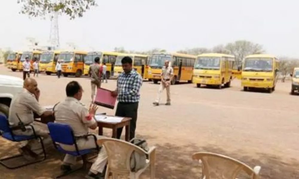 स्कूली बसों का भौतिक सत्यापन तथा वाहन चालक व परिचालकों का स्वास्थ्य परीक्षण 19 जुलाई को