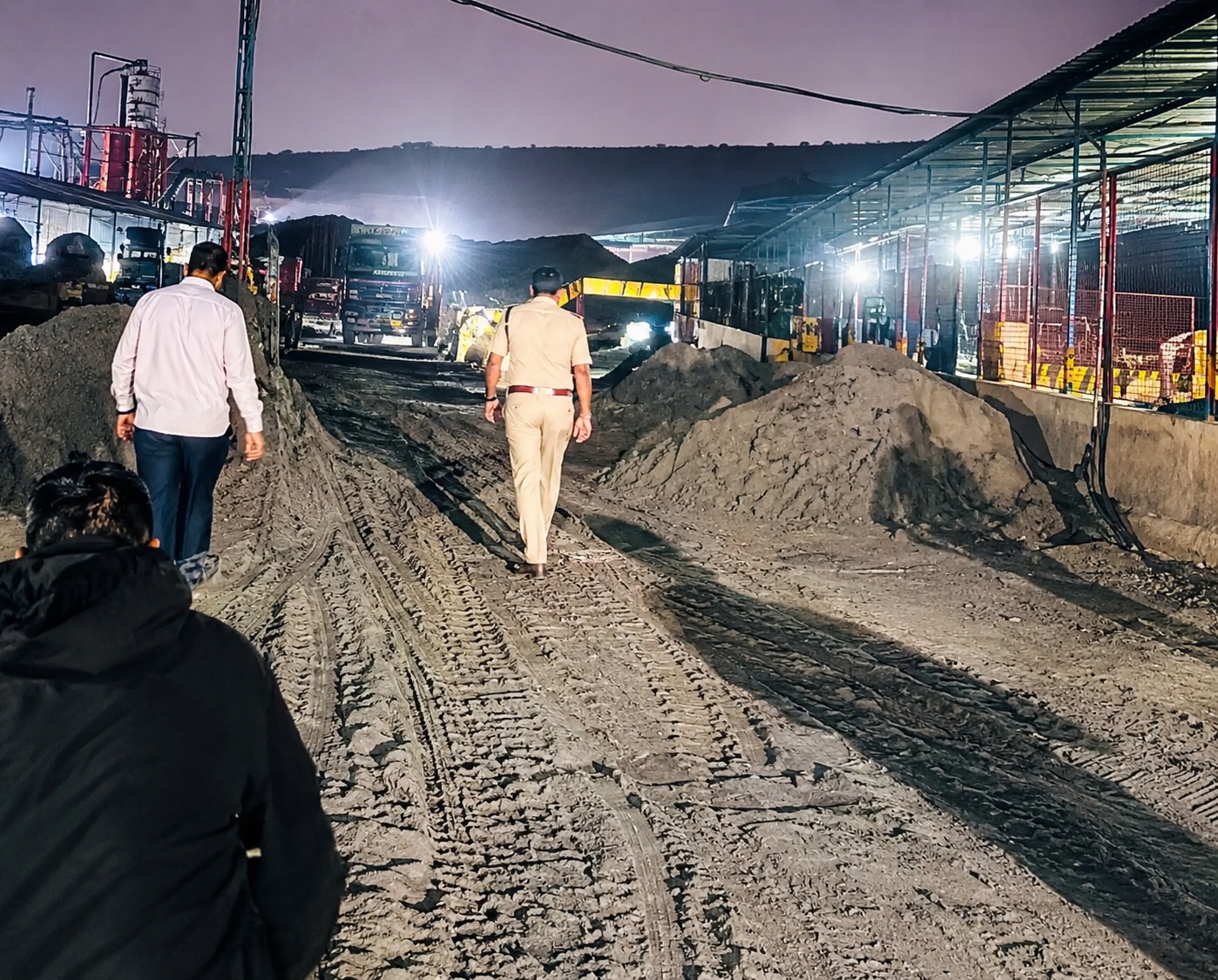 फ्लाई ऐश की आड़ में कोक चोरी का खुलासा, ऑस्ट्रेलियन कोक मामले में 16वीं गिरफ्तारी