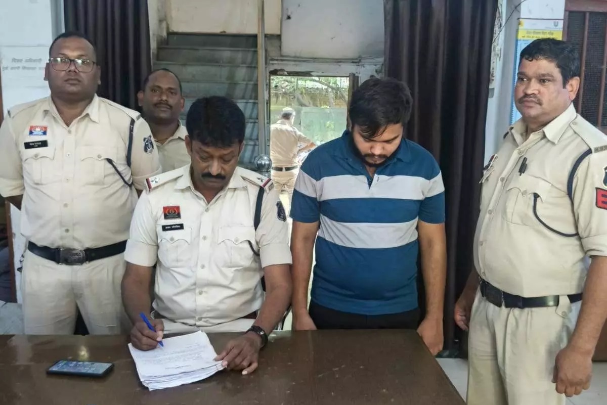 शादी का झांसा देकर युवती से शोषण, आरोपी गिरफ्तार 