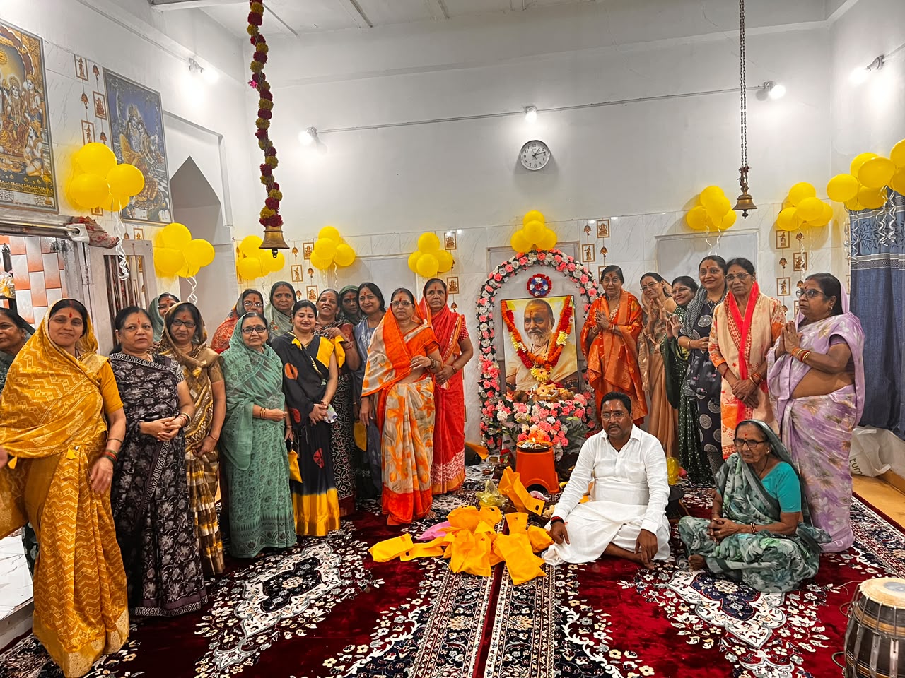 धर्म नगरी खरसिया में आज गुरु पूर्णिमा महोत्सव बड़े ही भक्ति भाव से धार्मिक माहौल में धूमधाम से मनाया गया। 