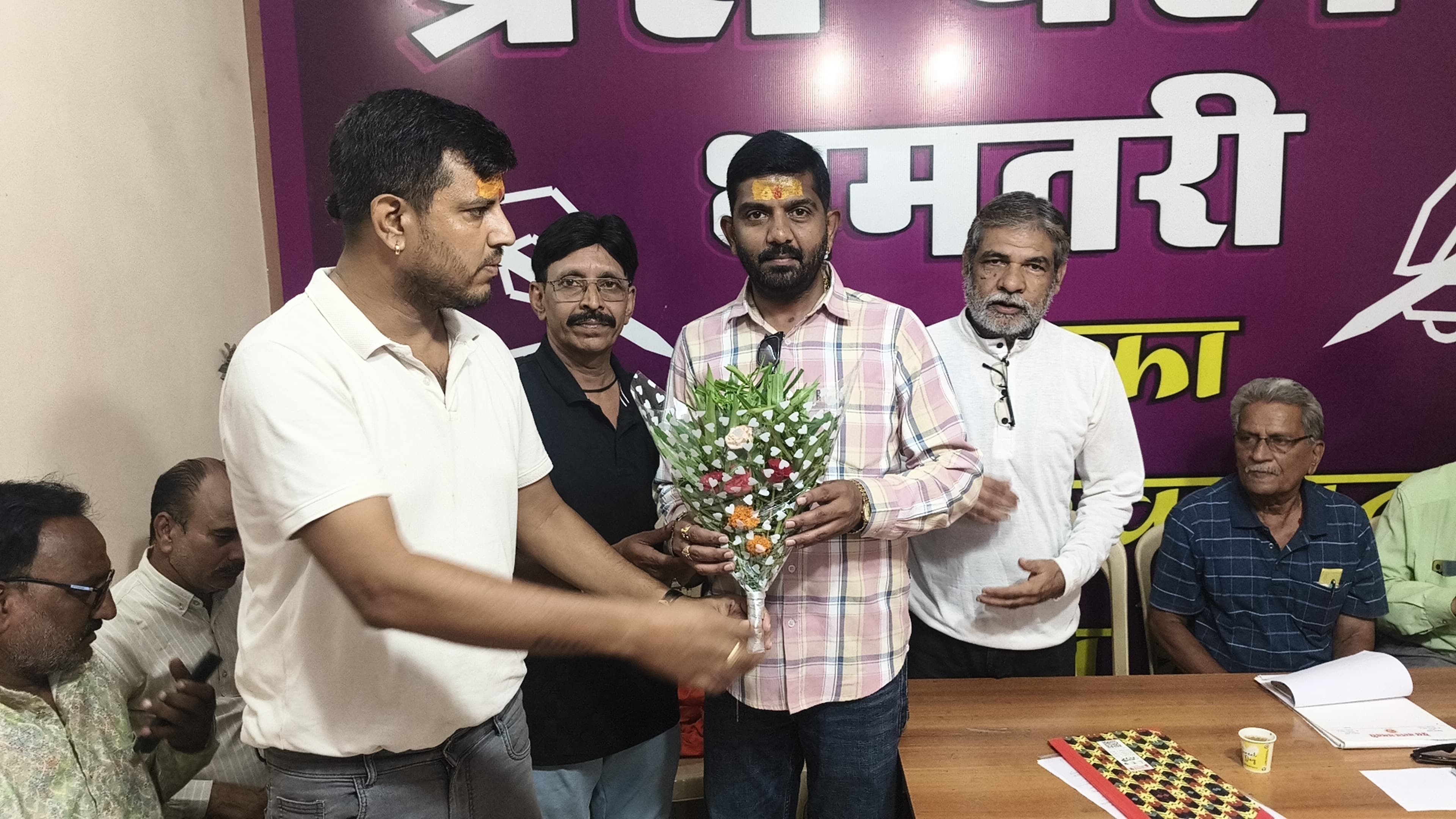 समाजसेवी ऋतुराज पवार बने प्रेस क्लब धमतरी के महा संरक्षक