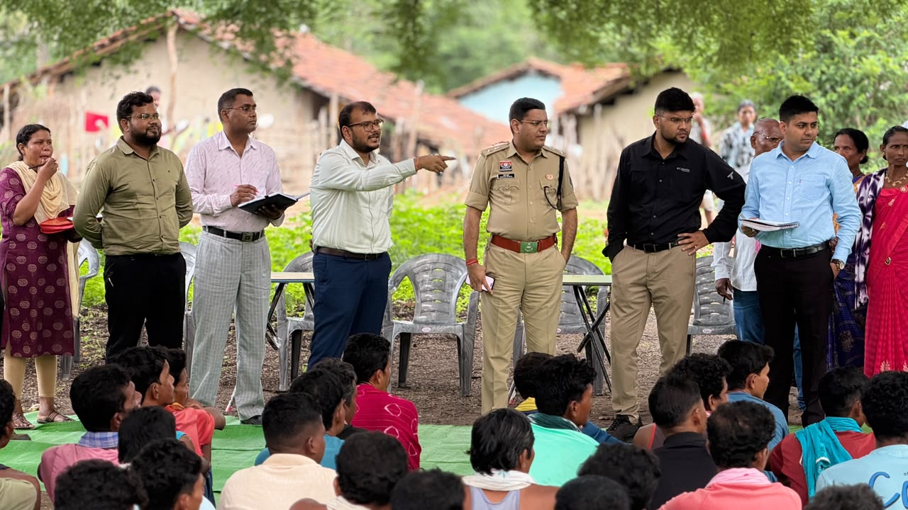 कलेक्टर, एसपी, सीईओ और डीएफओ का संयुक्त दौरा 