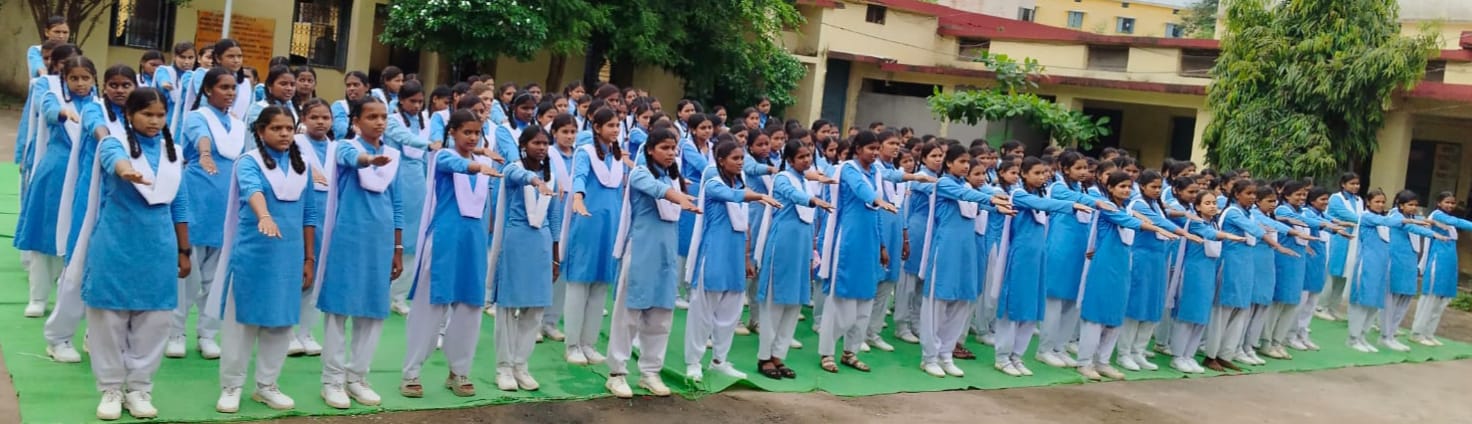 900 विद्यार्थियों ने ली नशामुक्त भारत बनाने की शपथ