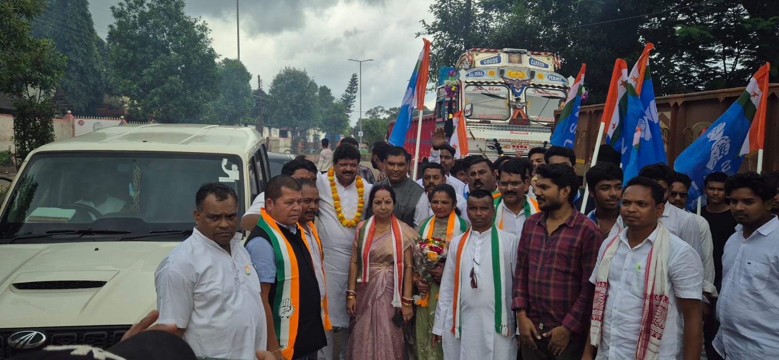 कांग्रेस कमिटी के नवनियुक्त जिलाध्यक्ष शकील रिज़वी का गर्मजोशी से किरन्दुल में हुआ स्वागत