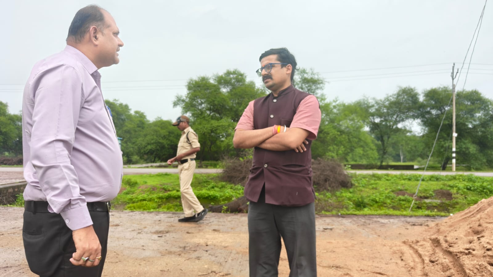 सीईओ जिला पंचायत ने पीएम सूर्य घर मुफ्त बिजली योजना की प्रगति का किया अवलोकन