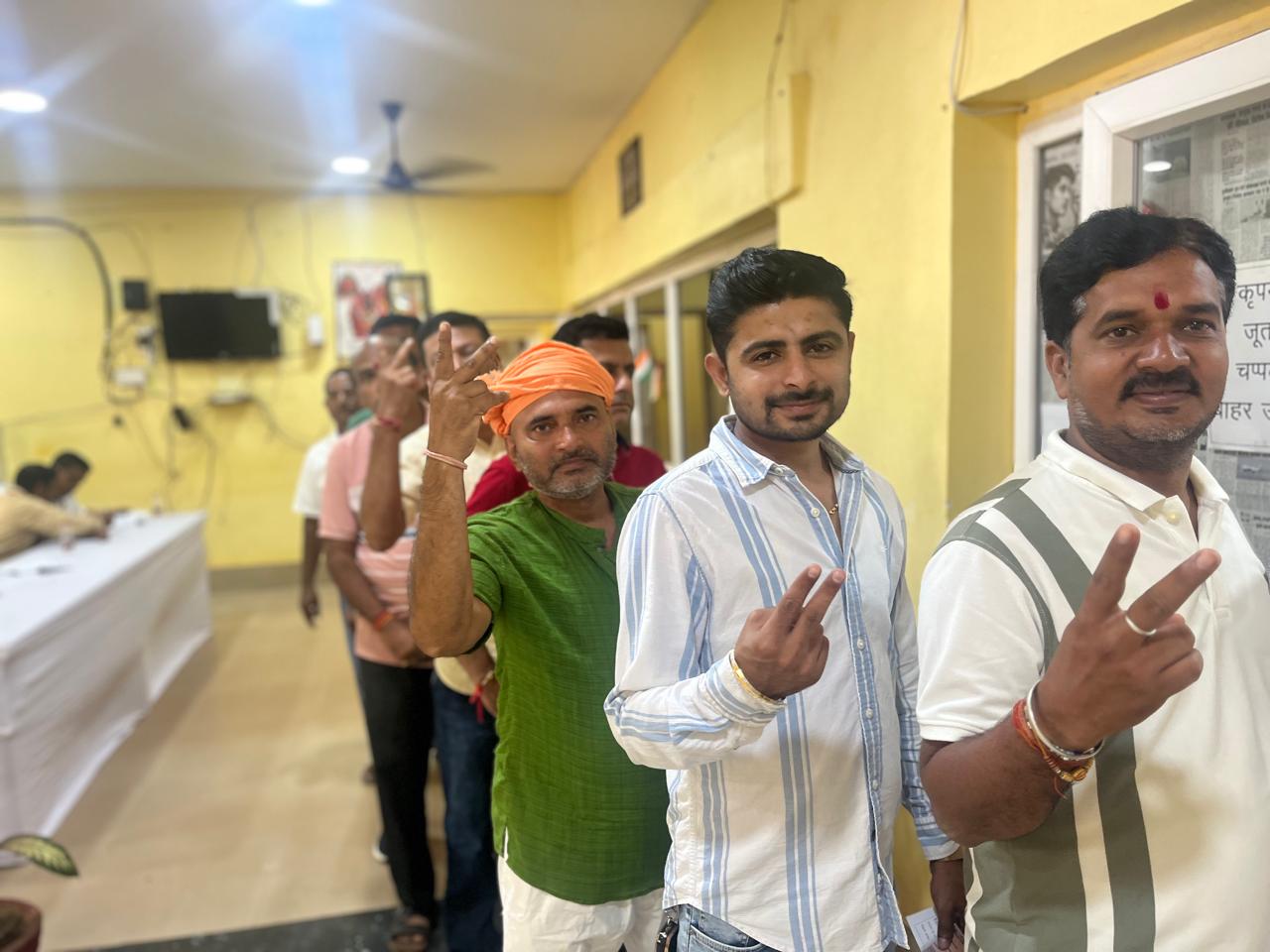BTOA चुनाव को लेकर ट्रक मालिकों में भारी उत्साह, पहले घंटे में 40% मतदान